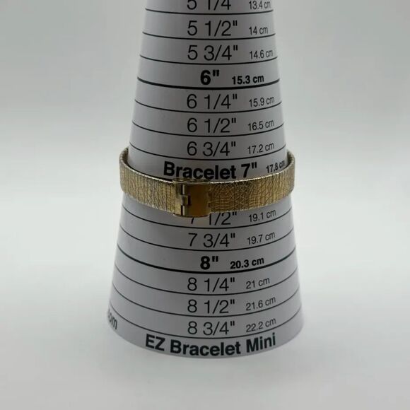 Vintage Timex Gold Tone Green Dial Manual Wind Women's Watch - Picture 6 of 7